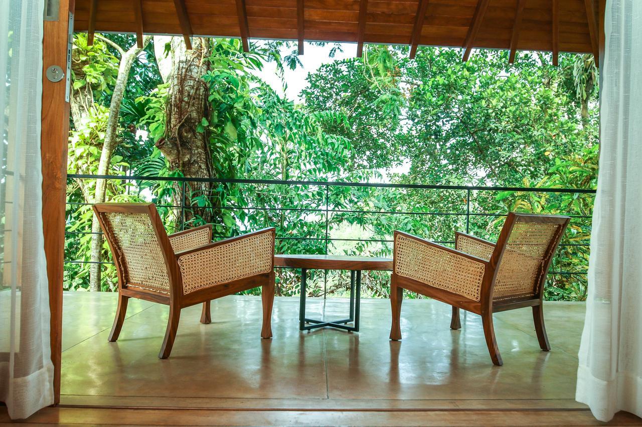 Kings Pavilion Luxury Hotel Kandy Exteriör bild