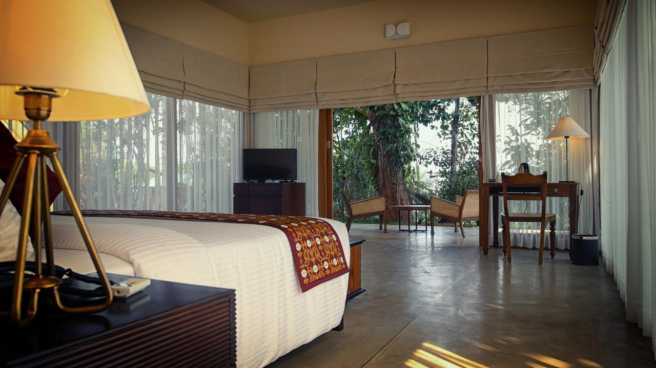 Kings Pavilion Luxury Hotel Kandy Exteriör bild